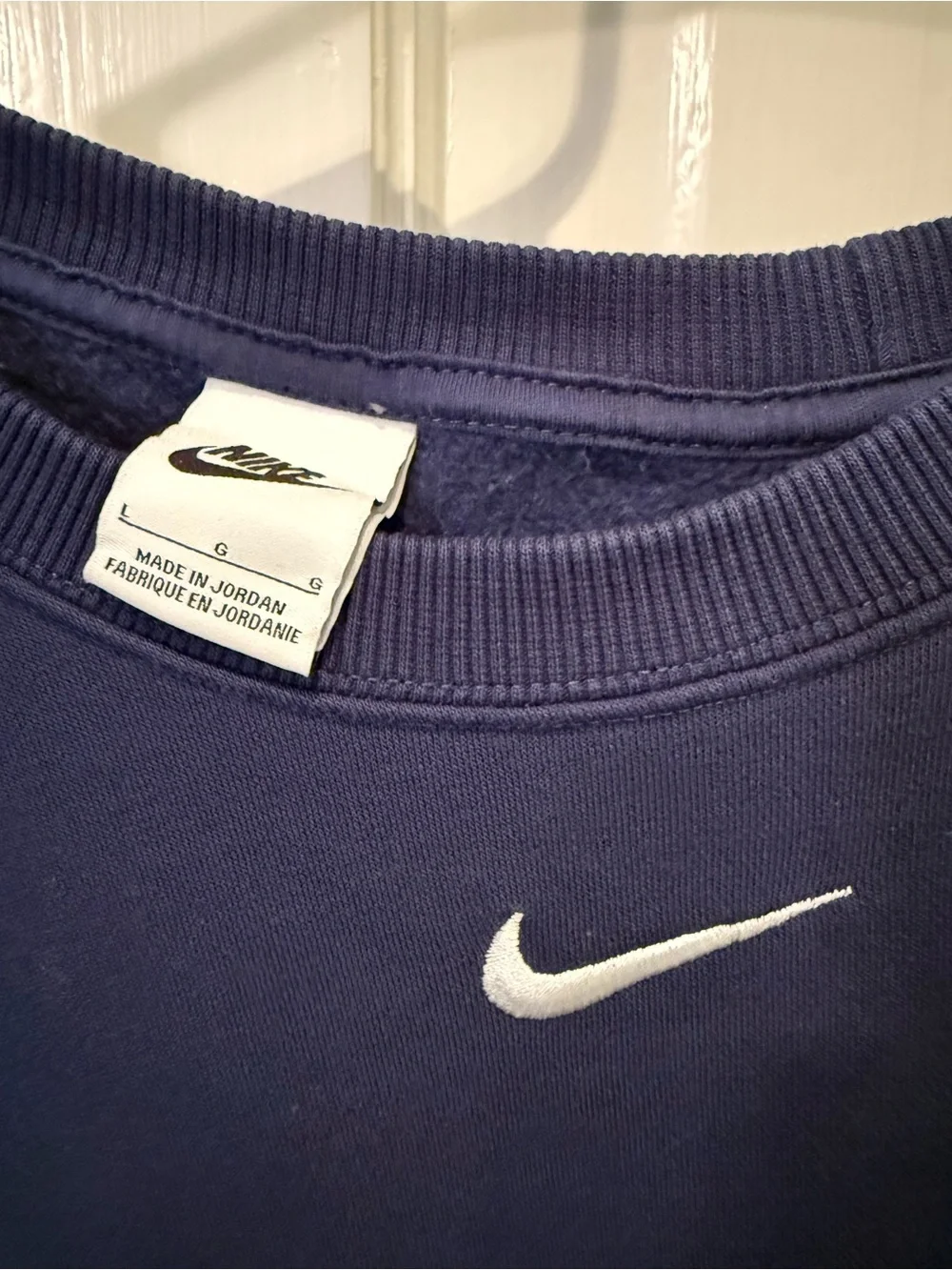 Nike Navy Blue Men's Crewneck Sweatshirt with White Swoosh